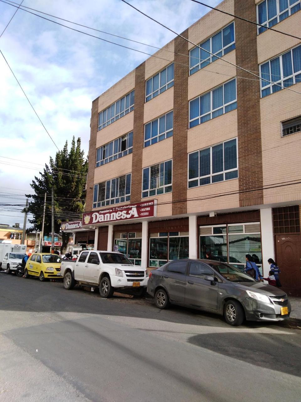 Habitacion 5 Minutos Aeropuerto Bogotá Dış mekan fotoğraf